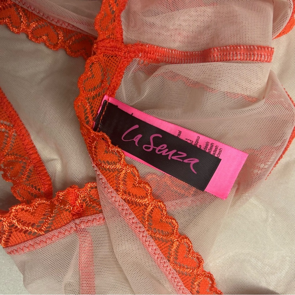 La SENZA Red Chemise with Sheer Mesh and Plunging Neckline Size S - Picture 3 of 4